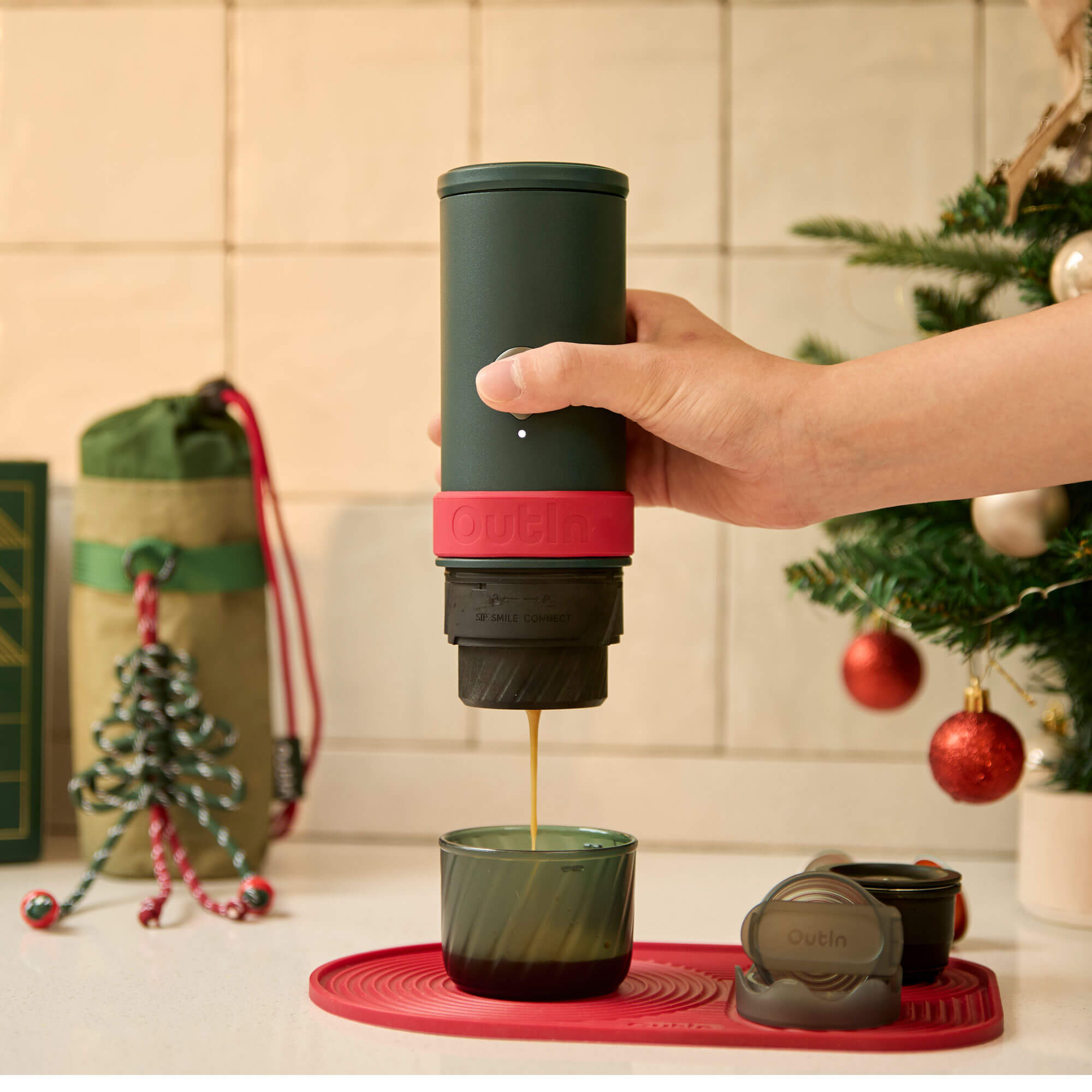 OutIn Mino 2025 Coffret Cadeau De Noël