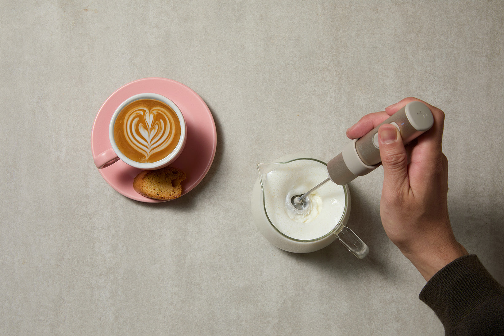 Système de moussage breveté pour une micro-mousse de qualité barista